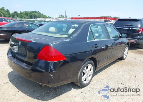 2006 Honda Accord 2.4 Ex z USA, uszkodzony, nr VIN 1HGCM56786A177726
